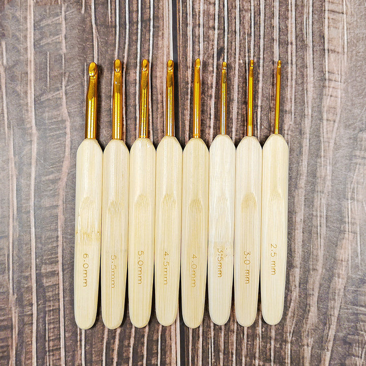 Set Of 8 Alumina Pen Crochet Hooks