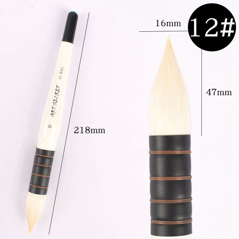 Pointed watercolor brush
