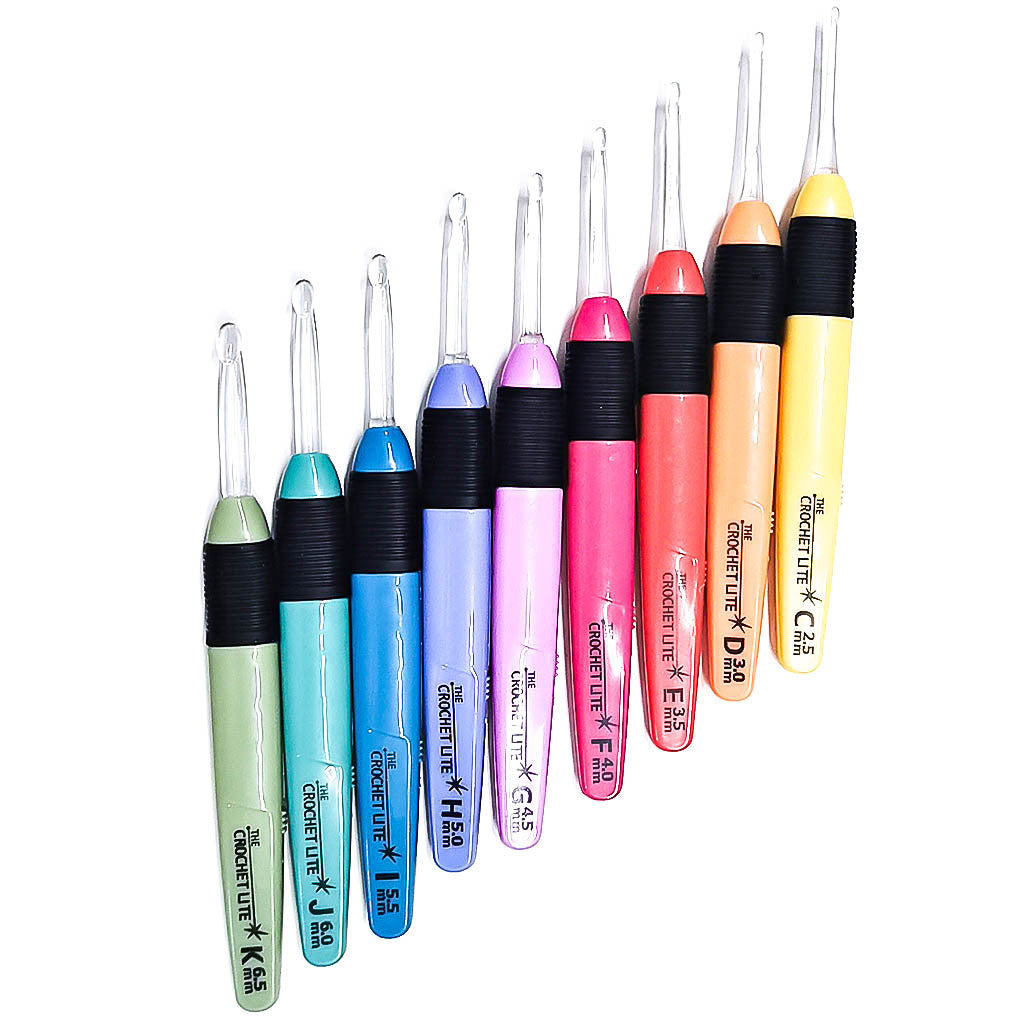 A set of 9 blister packs crochet hooks