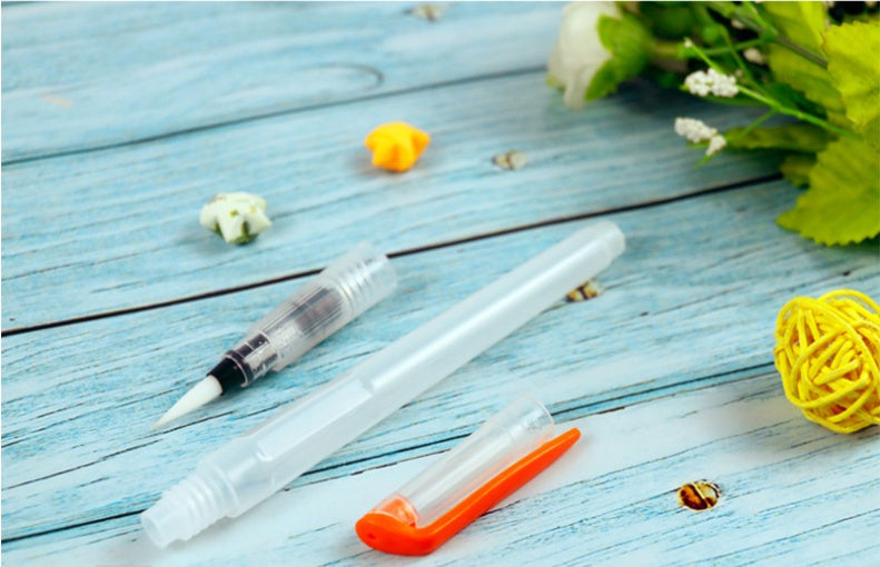 Soft fur watercolor paint brush