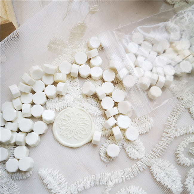 Bag lacquer wax particles