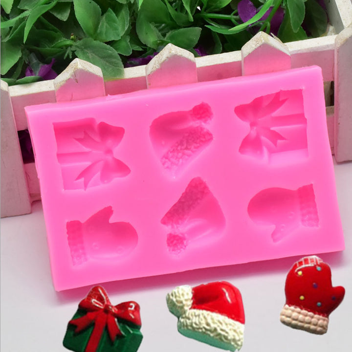 Christmas Fudge Chocolate Mold Gloves